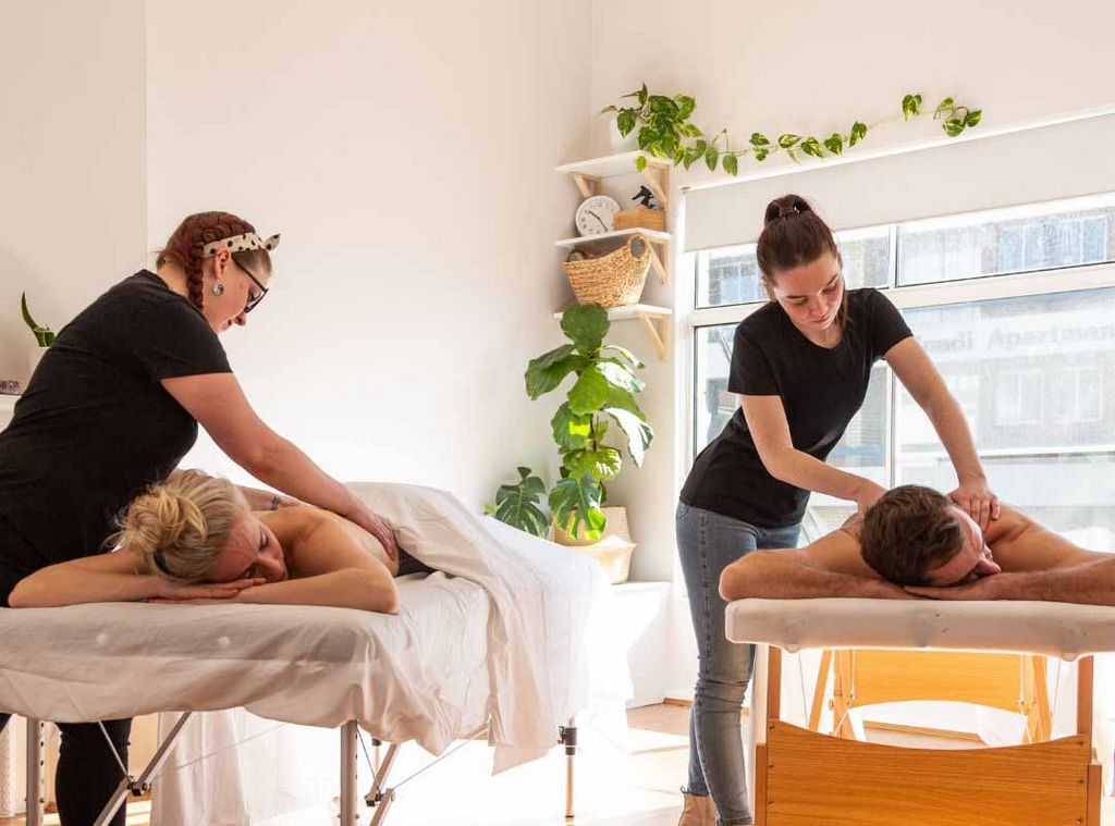 Enchanting Couples Massage in Valencia to Enhance Your Partnership